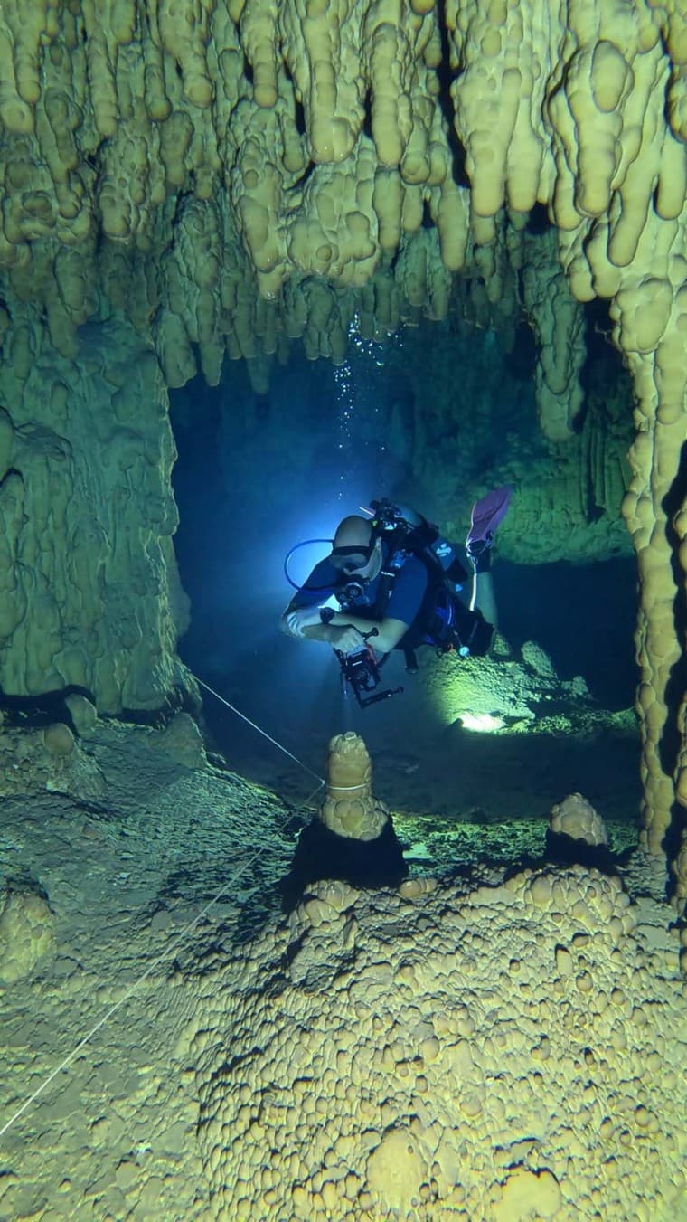 Cenotes Cave Diving in Mexico